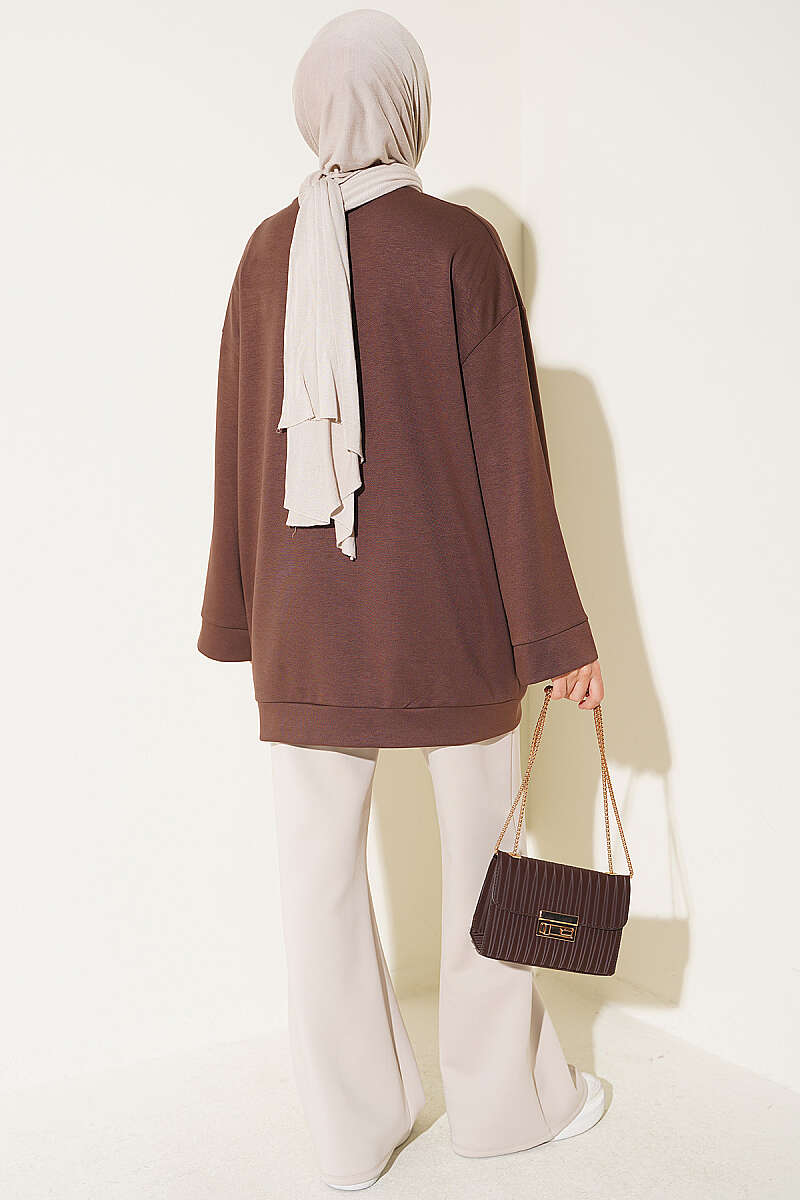 Raglan Sleeve Crew Neck Tunic with Side Slit Brown - immagine 3
