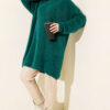Crew Neck Sweater with Beard Detail Nefti - الصورة 2