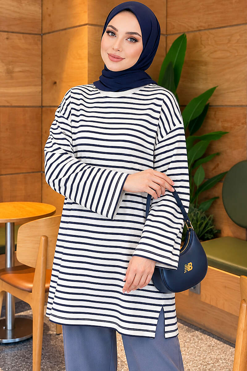 Striped French terry raglan top with a side slit Navy Blue