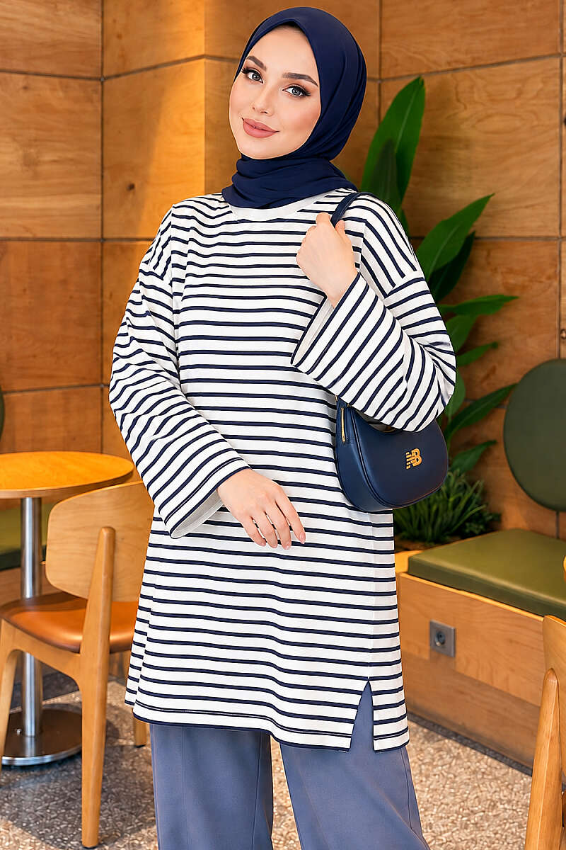 Striped French terry raglan top with a side slit Navy Blue - الصورة 3