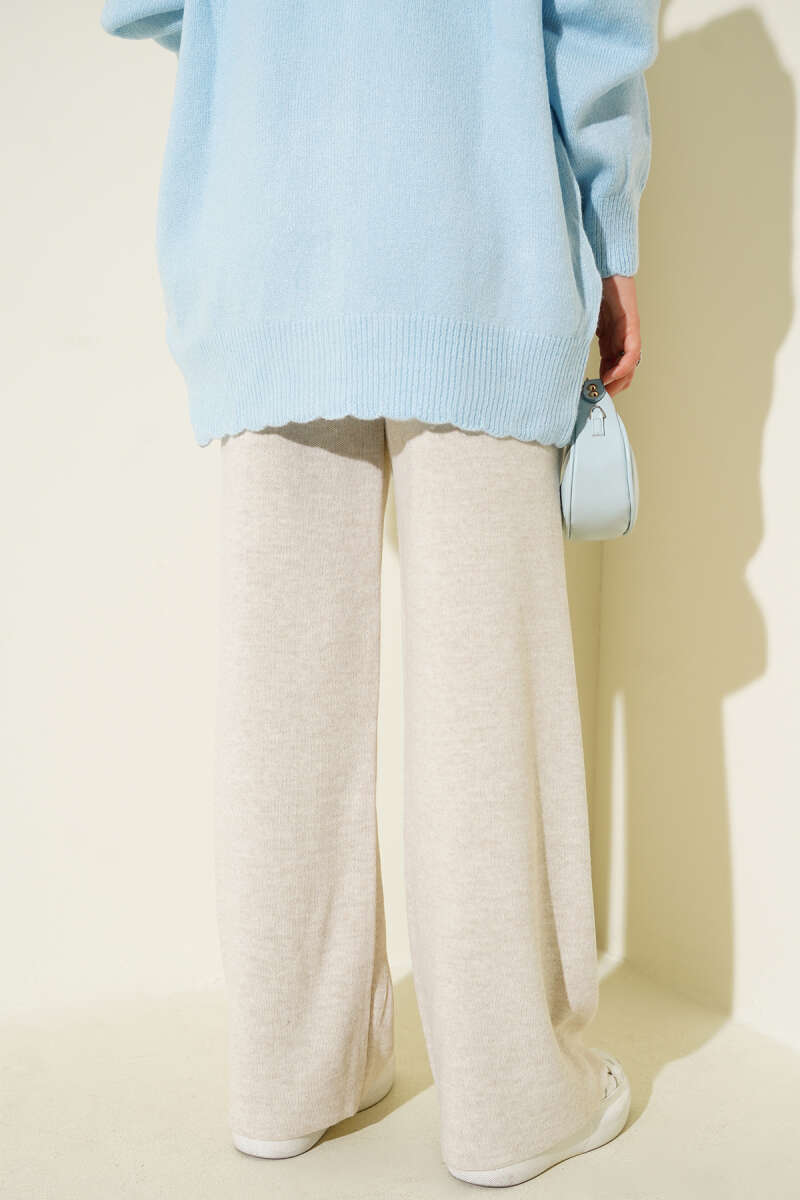 Wide Leg Knit Trousers Beige – Image 3