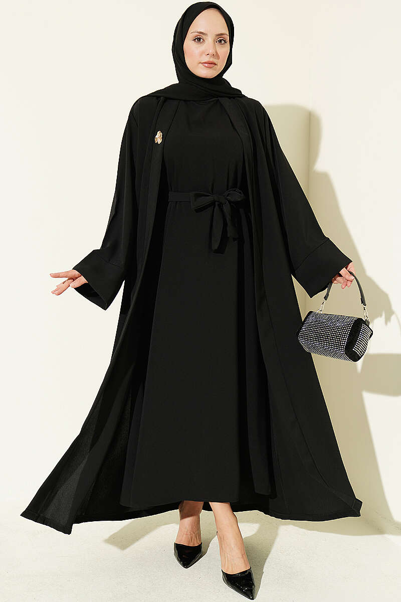 Brooch-Embellished Abaya Two-Piece Set Black