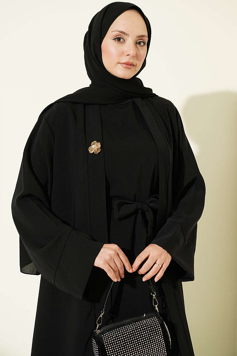 Brooch-Embellished Abaya Two-Piece Set Black – Image 2