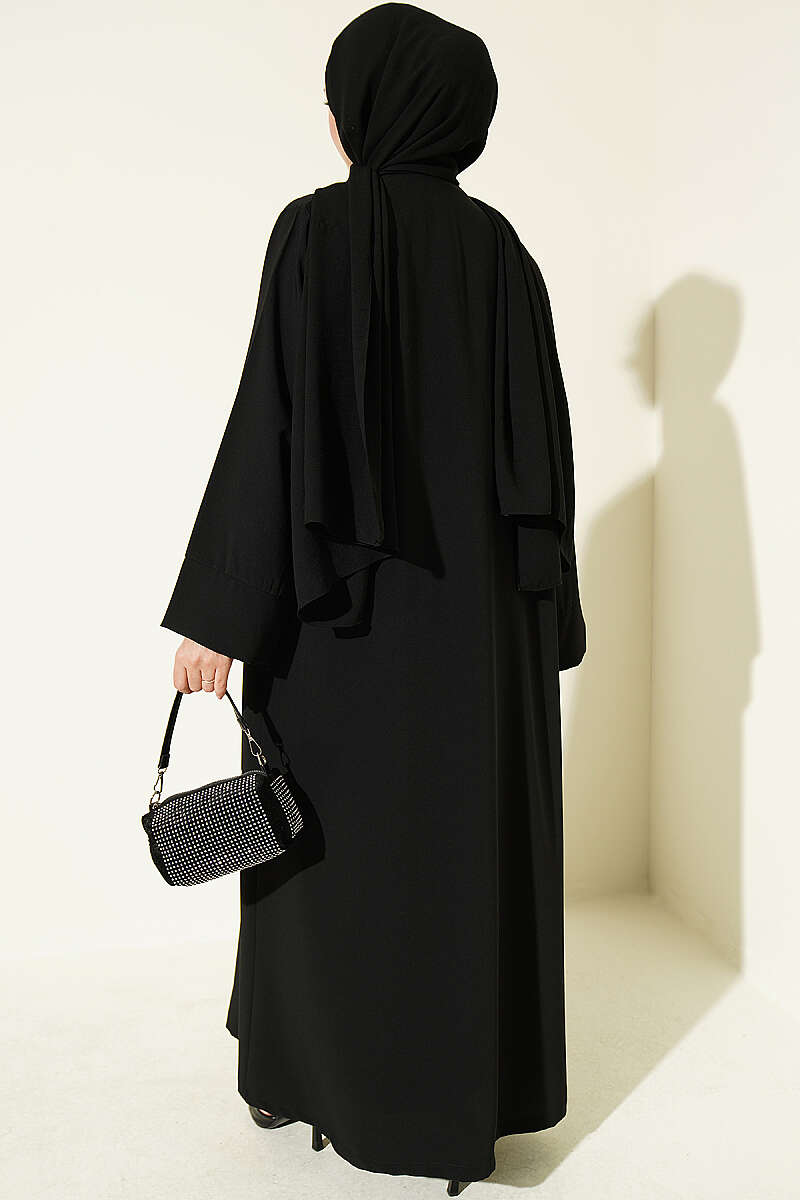 Brooch-Embellished Abaya Two-Piece Set Black – Image 3