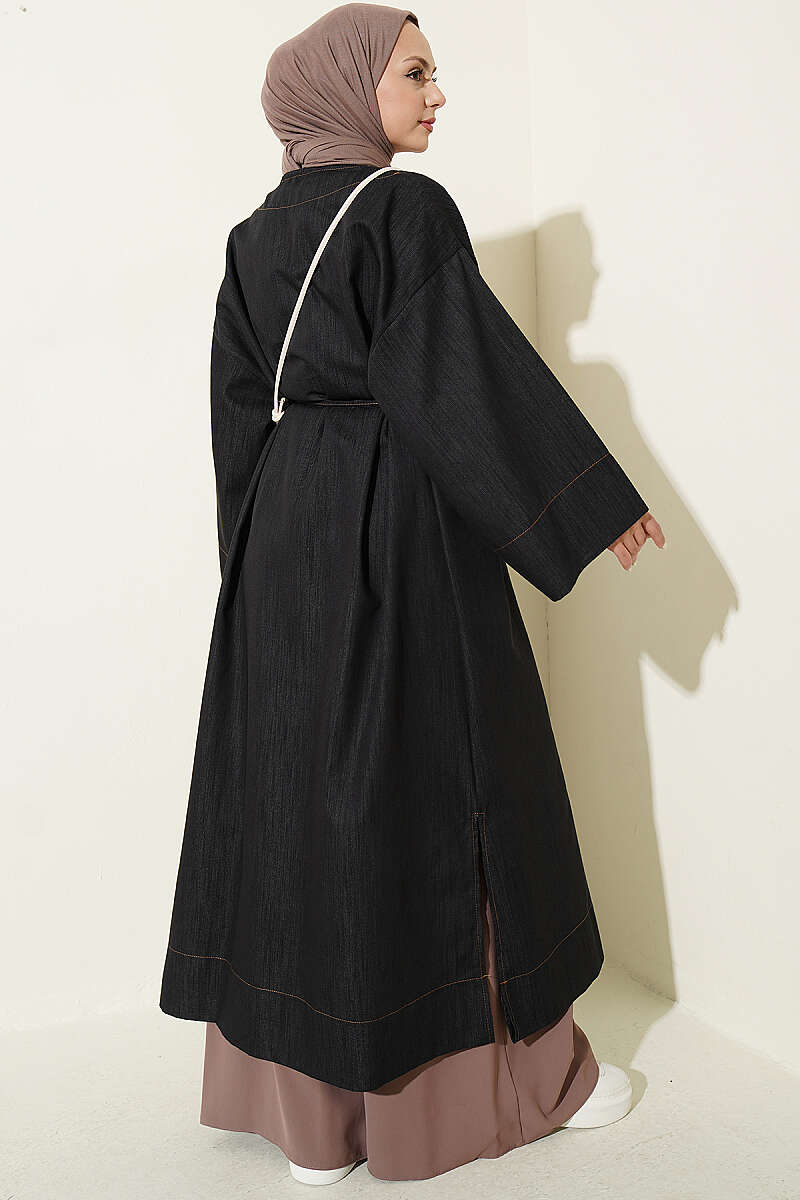 Long Coat with Brooch and Tie Closure Black – Bild 3