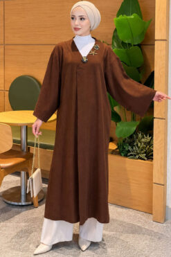 Alternative view of Long Knit Cardigan with Brooch Brown
