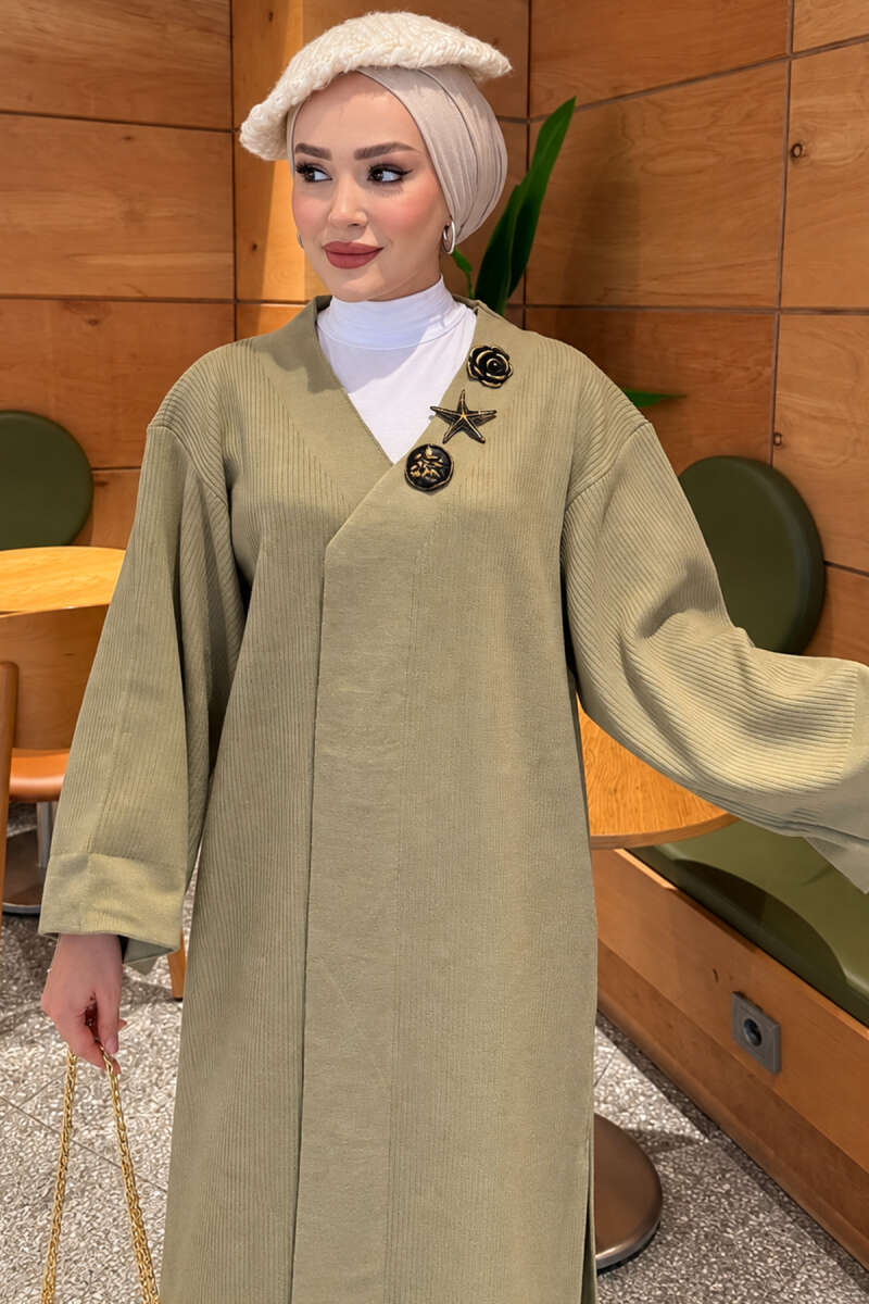 Long Knit Cardigan with Brooch Oil Green - الصورة 3