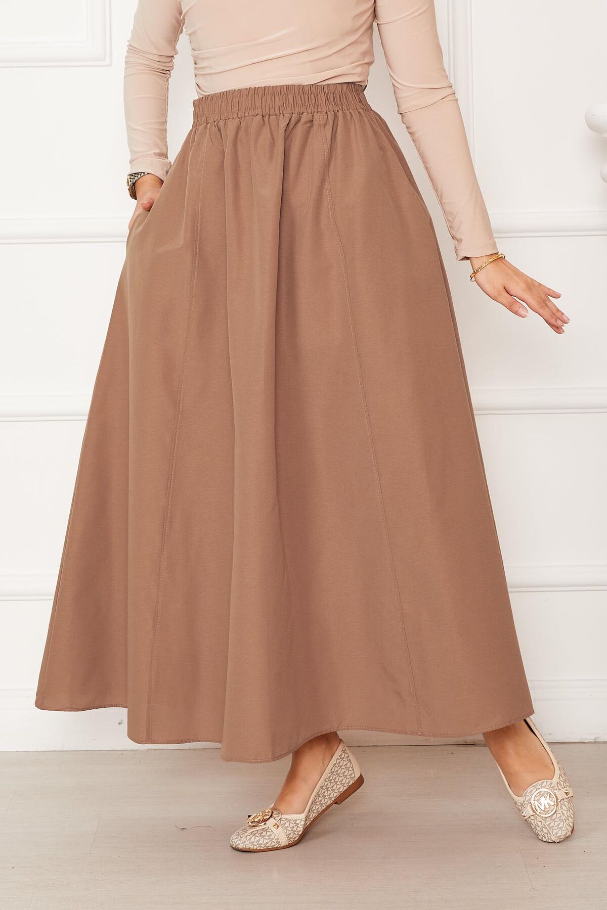 Sporty French Terry Two-Piece Set with Pocket Detail and Hem Edge Camel - immagine 2