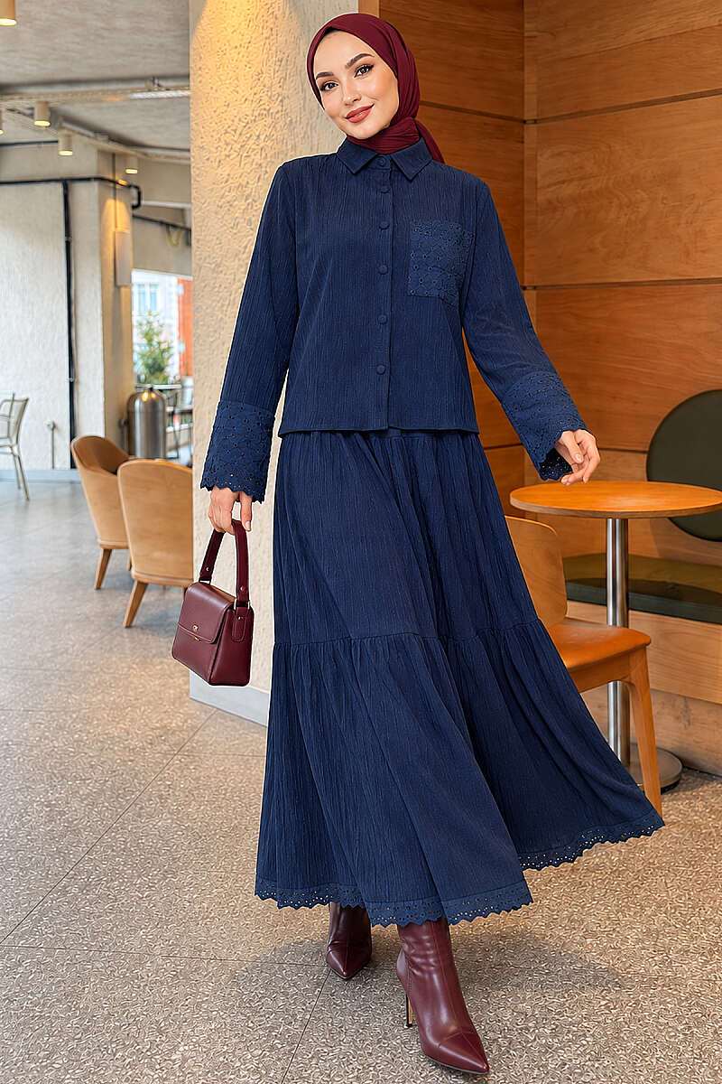 Brooch-Embellished Abaya Two-Piece Set Navy Blue – Image 5