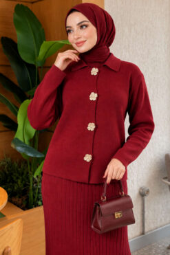 Alternative view of Floral Gold Buttoned Knit Two-Piece Set with Hem Edge Burgundy