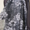 Floral Pattern Detail Shawl Anthracite – Bild 4