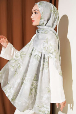 Alternative view of Floral Pattern Detail Shawl Mint