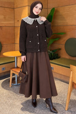 Alternative view of Double-Pocket Lace-Collar Knit Cardigan Brown