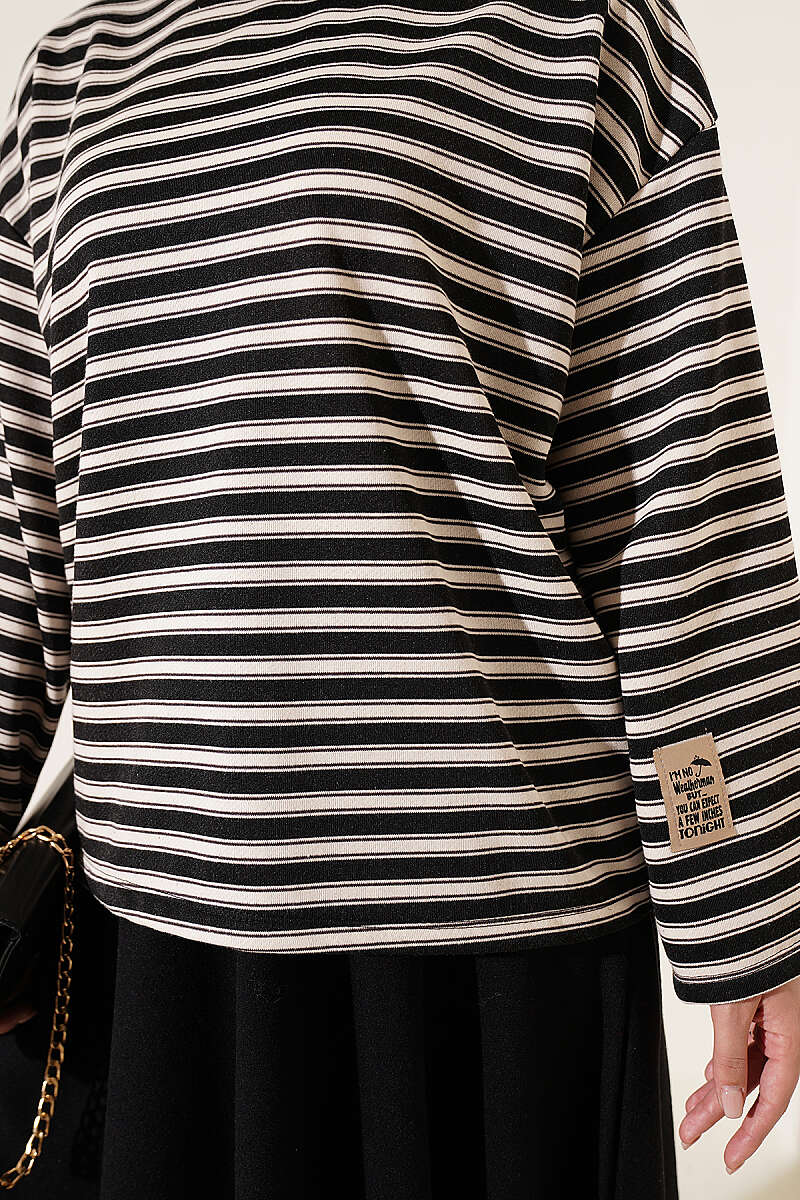 Striped Tunic with Emblem Detail Black - immagine 4