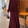 Cape with tie closure and detailed two-piece set Plum – Bild 6
