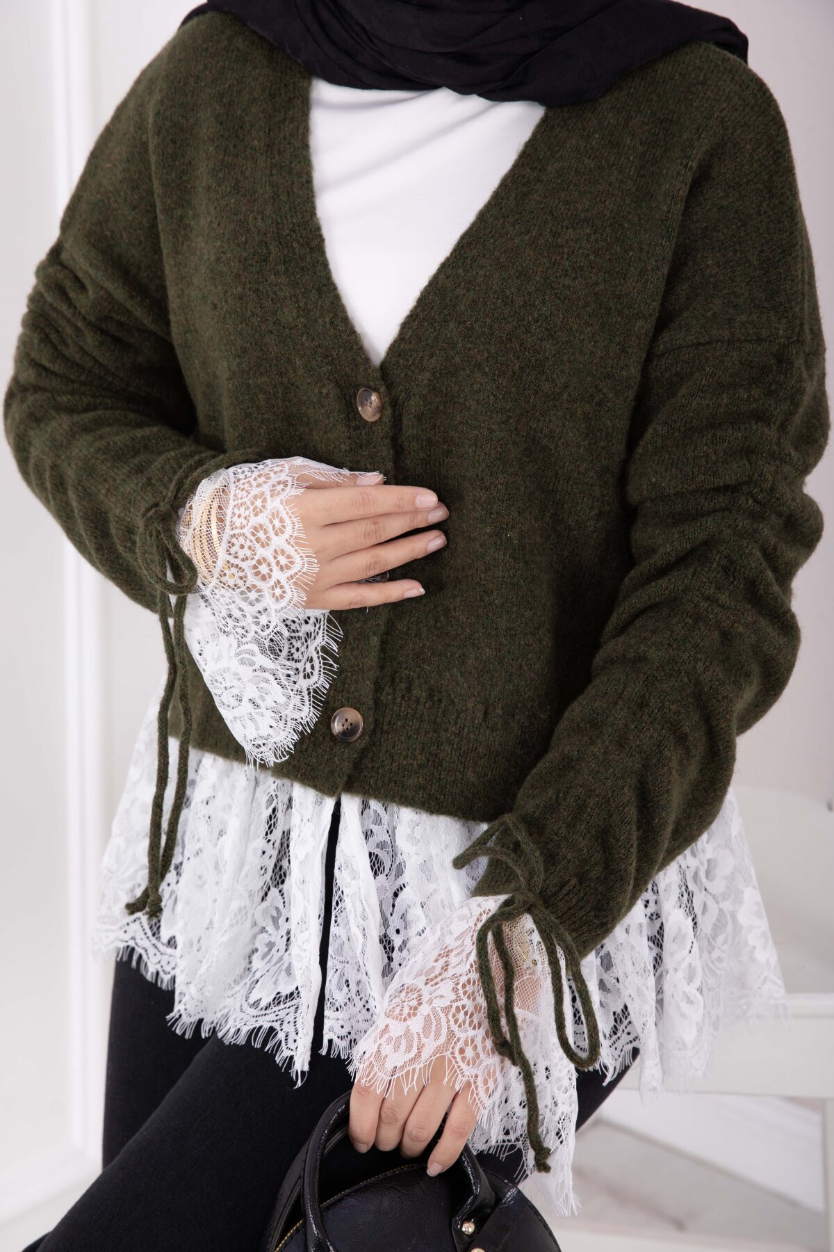 Lace-Detailled Sleeve Tied Knit Cardigan Khaki - الصورة 2