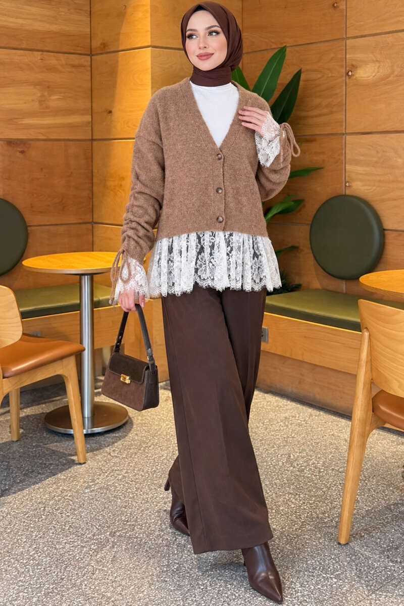 Lace-Trimmed Sleeve Gathered Knit Cardigan Latte - الصورة 2