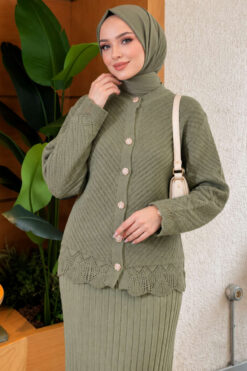 Alternative view of Lace-Embroidered Stone-Buttoned Two-Piece Outfit with Hem Edge Hazel