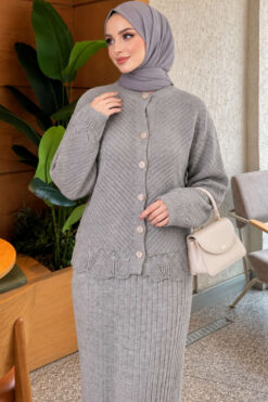Alternative view of Lace-Embroidered Stone-Buttoned Two-Piece Outfit with Hem Edge Grey