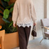 Lace-Embroidered Knit Cardigan Beige - الصورة 4
