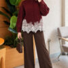 Lace-Embroidered Knit Cardigan Burgundy - الصورة 2