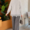 Lace-Embroidered Knit Cardigan Grey – Bild 4
