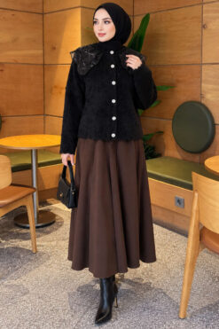 Alternative view of Lace-Collared Buttoned Beard-Patterned Cardigan Black