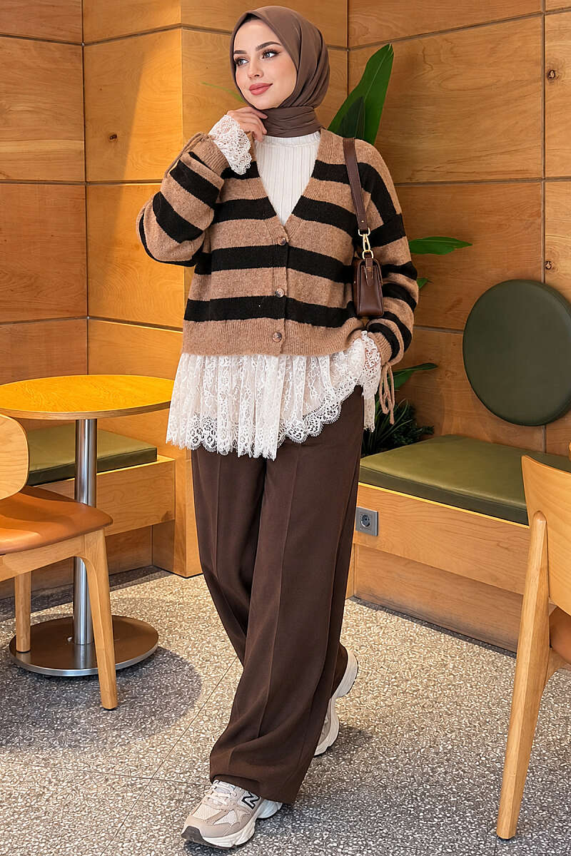 Lace-Trimmed Striped French Terry Sweater with Gathered Sleeves Latte – Bild 3