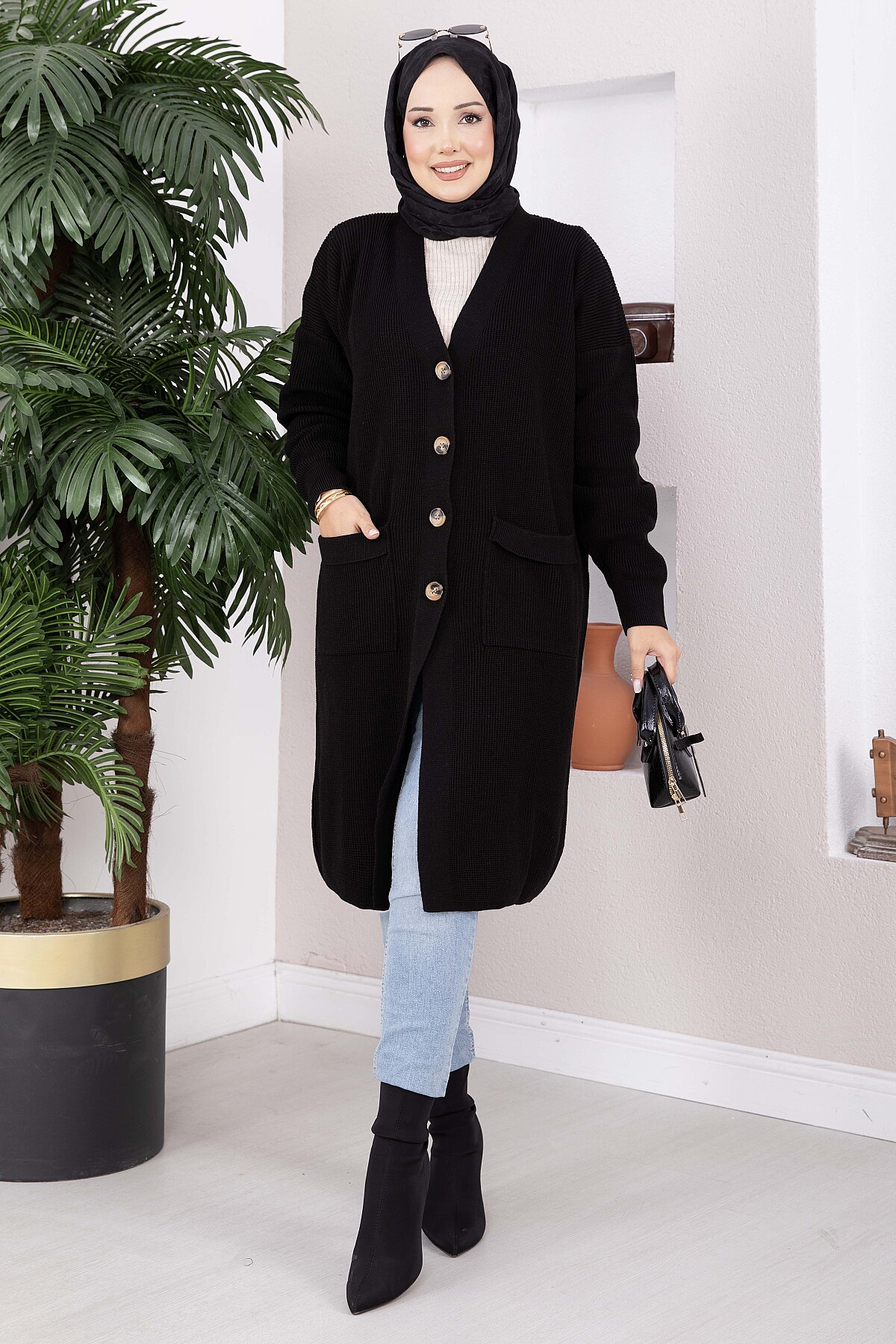 Button-Up Pocket Long Knit Cardigan Black - الصورة 3