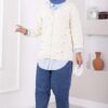 Buttoned Short Knit Cardigan Ecru - Imagen 3