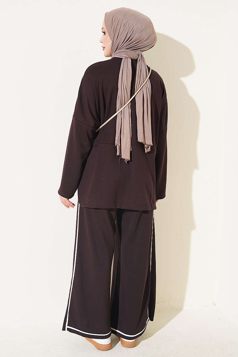 Off-Shoulder Two-Piece Set with Stripe Details Dark Brown – Bild 3