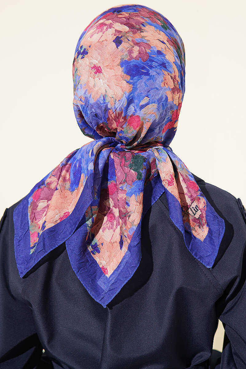 Marbled Pattern Shawl Saxon Blue - Image 3