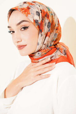 Alternative view of Marbled Pattern Shawl Orange
