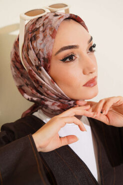 Alternative view of Marbled Pattern Shawl Brown