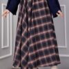 ⁦Plaid Pattern Flared Hem Skirt Dark Brown⁩ - الصورة ⁦4⁩