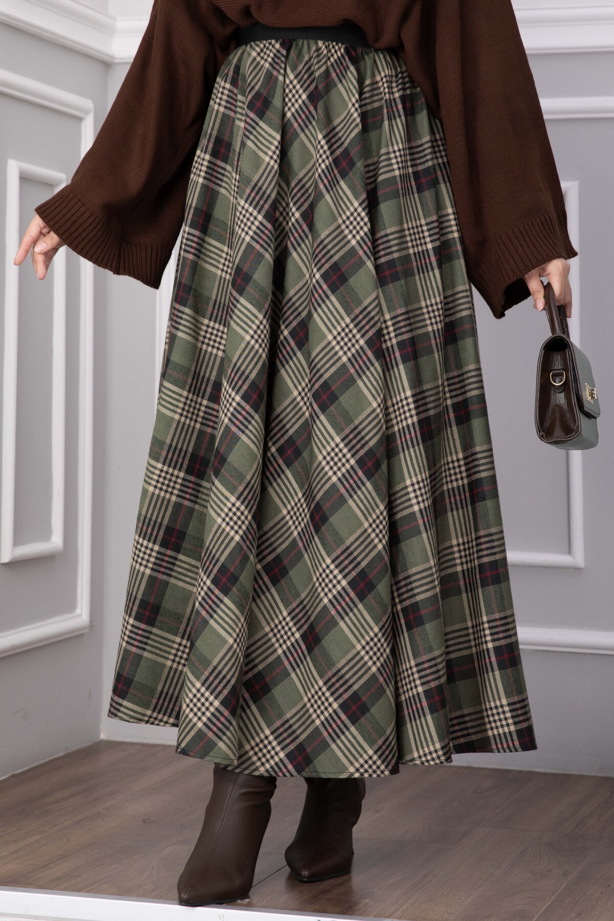 Plaid Pattern Flared Hem Skirt Emerald