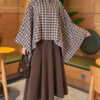 Checkered Button-Closure Poncho Beige - الصورة 2