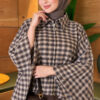 Checkered Button-Closure Poncho Beige - الصورة 3
