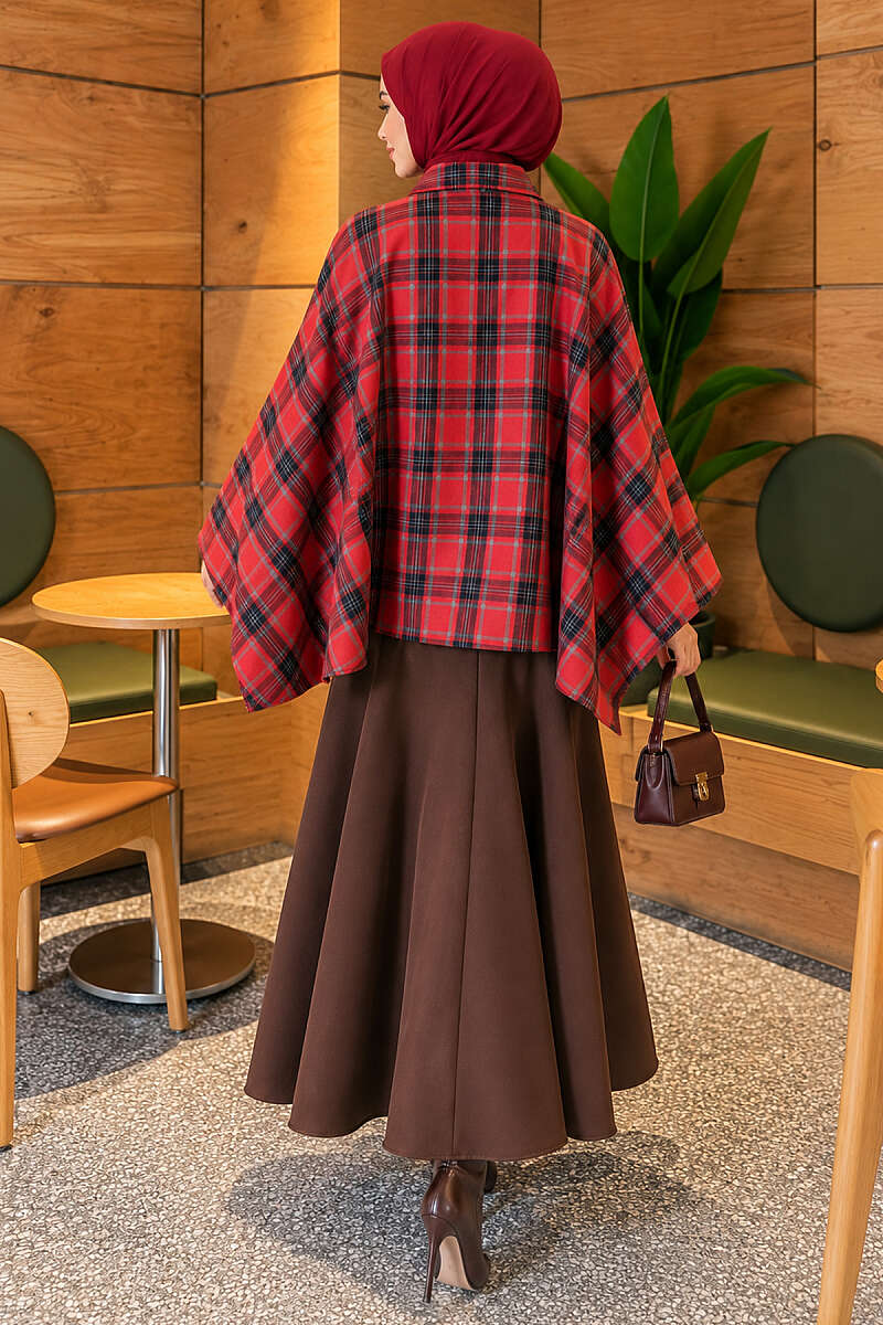 Checkered Button-Closure Poncho Red - الصورة 4