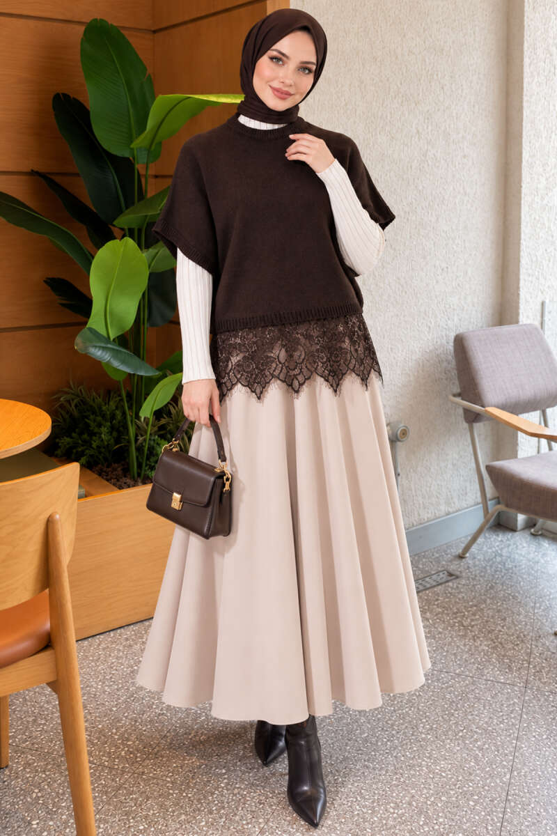 Hem-edged knitted sweater with lace detailing Brown - الصورة 2