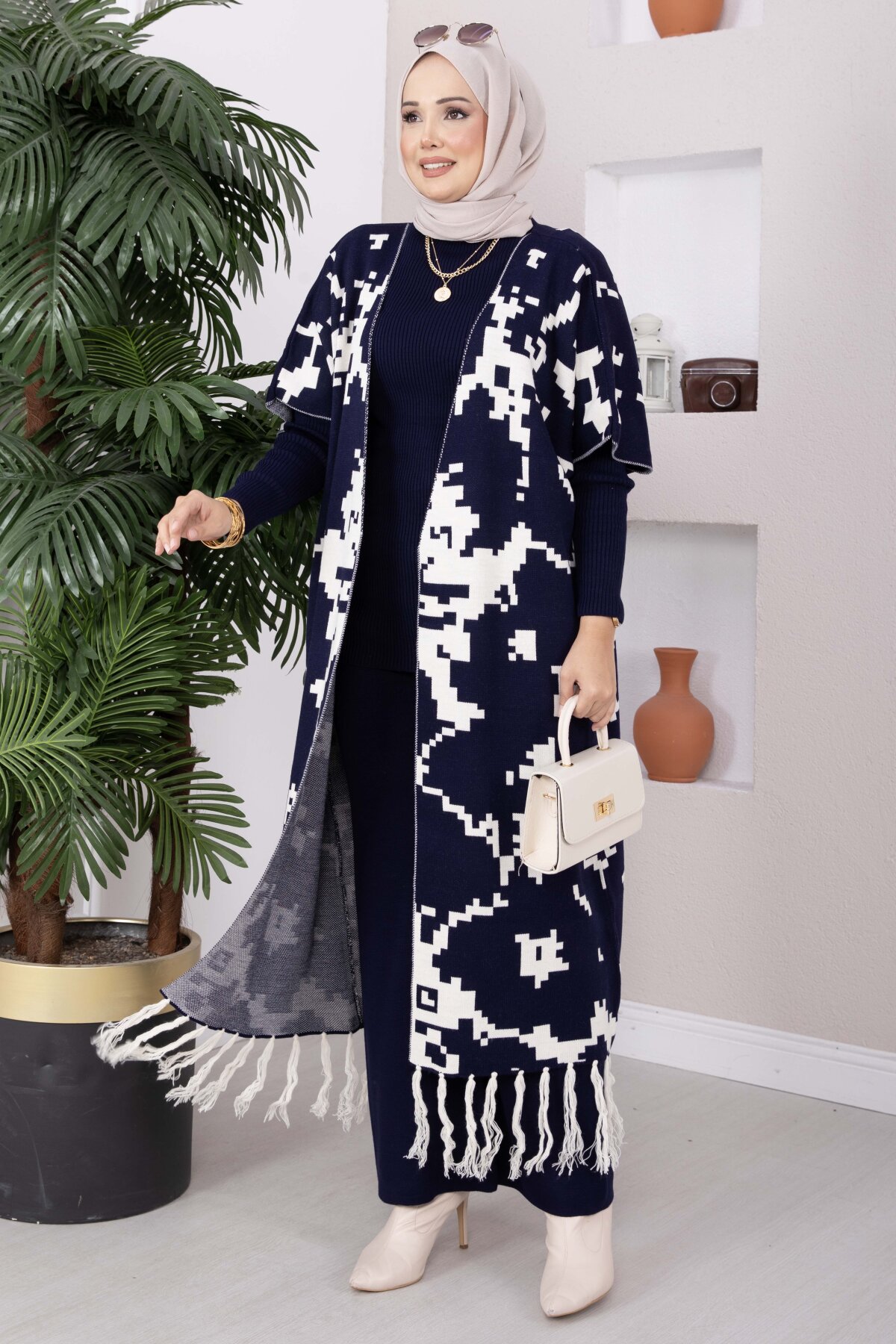 Ethnic Pattern Knit Three-Piece Set with Vest Navy Blue – Image 3