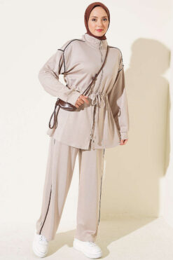 Zip-up Waist Tapered Hem Set with Piping Beige