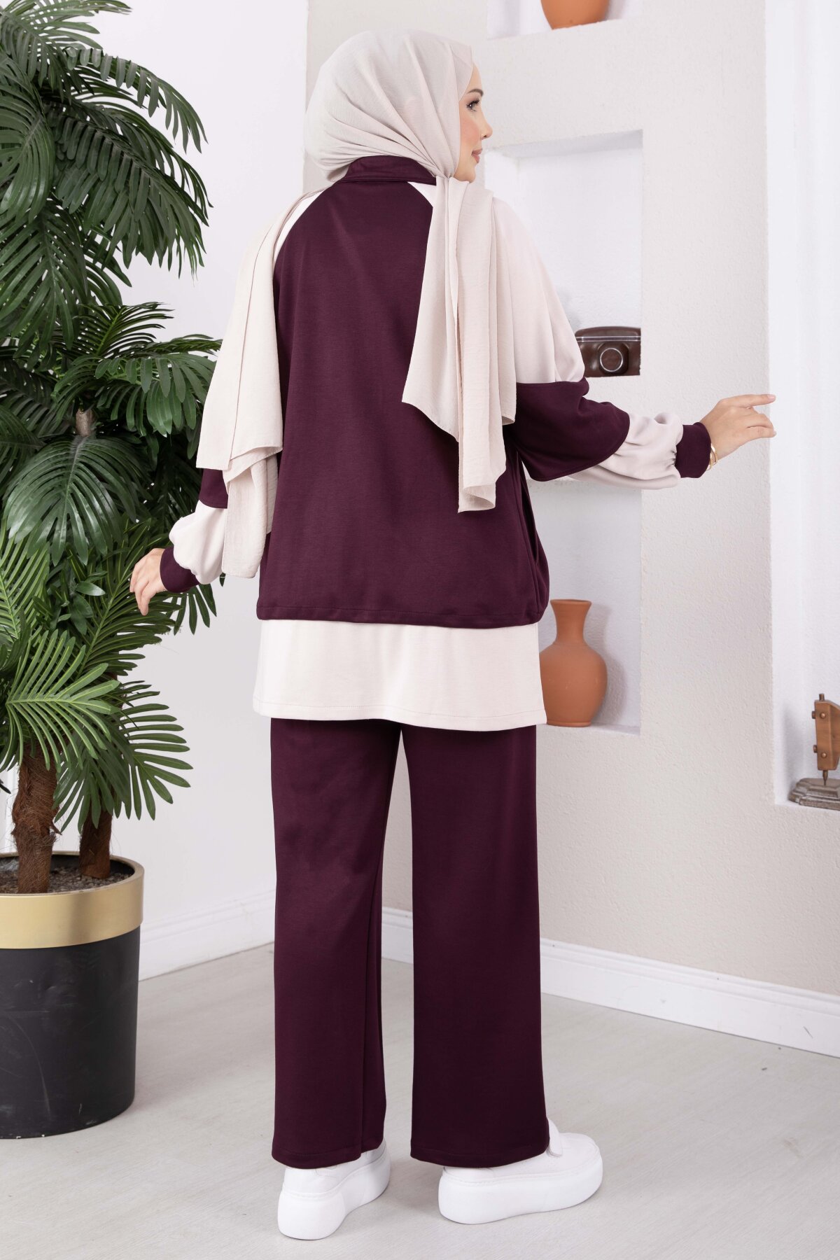 Zip-up Sweatshirt and Jogger Two-Piece Set Plum - الصورة 4