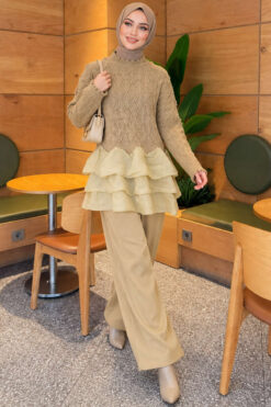 Ruffle-Detail Knit Two-Piece Set Oil Green