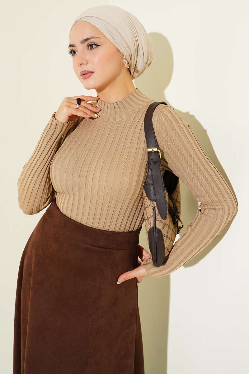 Ribbed Stretch Knit Sweater Camel