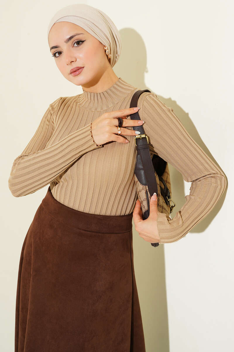 Ribbed Stretch Knit Sweater Camel - الصورة 2