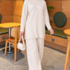 Ribbed Knit Two-Piece Set with Side Slit Hem Beige – Bild 3