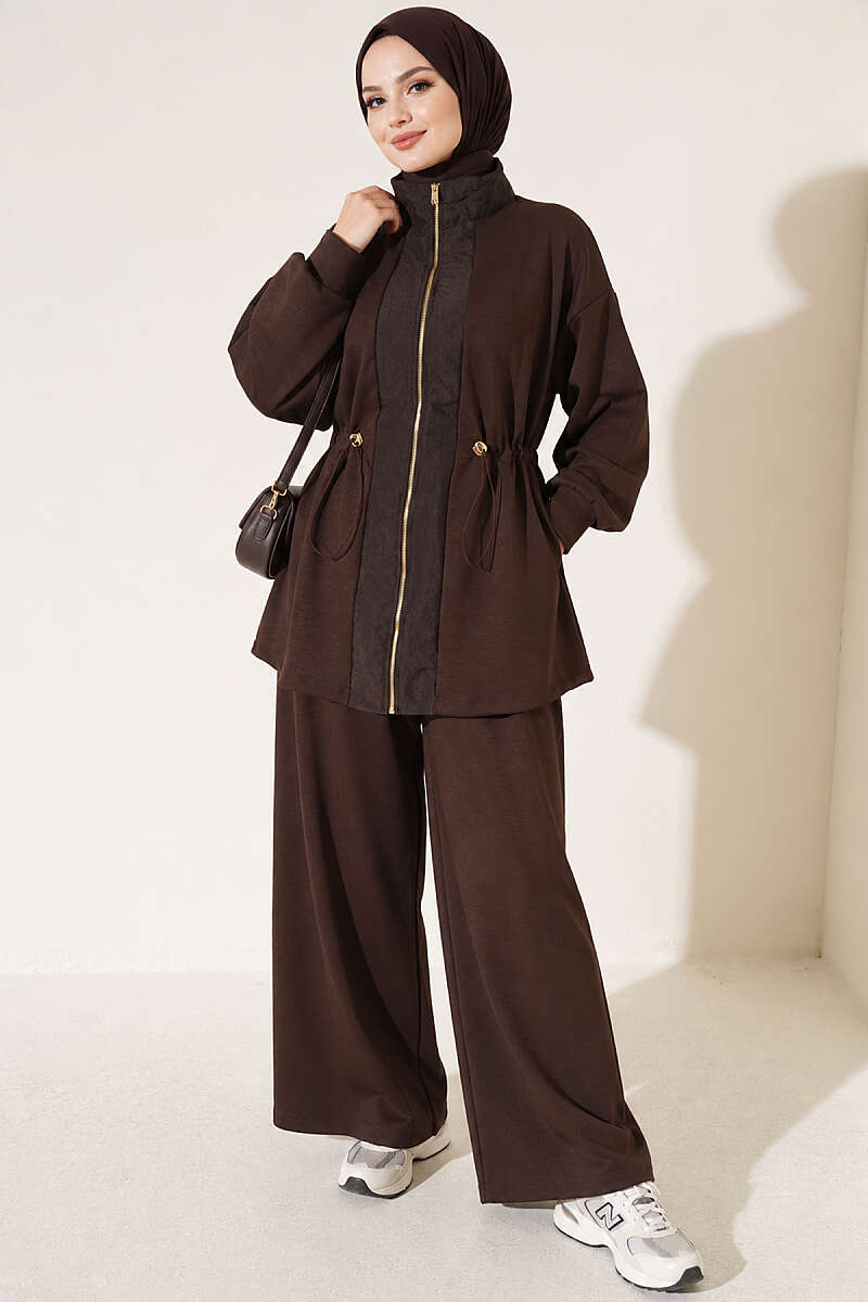 Knitted Waistband Tucked Lounge Set Brown