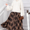 ⁦Wide-Sleeve Short Crop Knit Sweater Ecru⁩ - الصورة ⁦2⁩