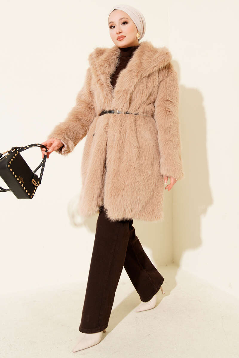 Long Coat with Wide Collar and Faux Fur Trim Camel - الصورة 2